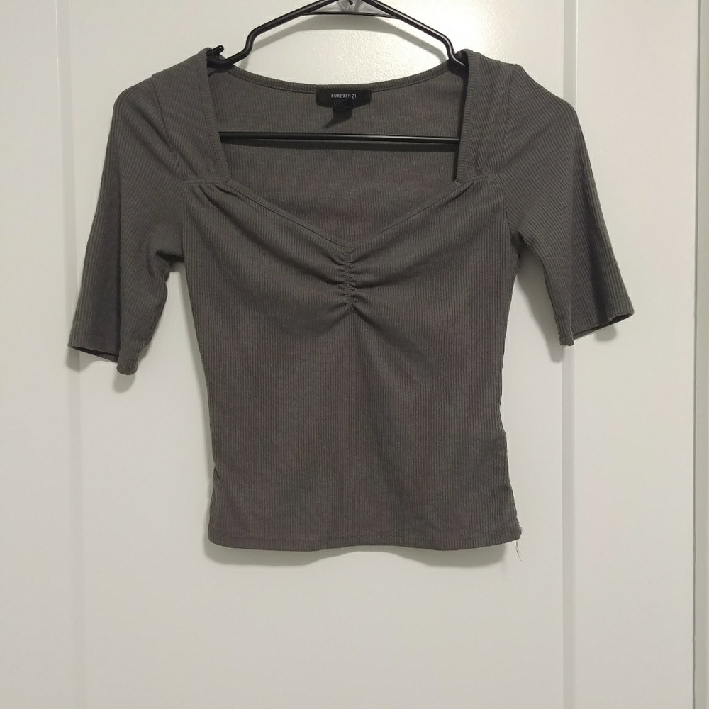 Cropped Sweetheart Neck top